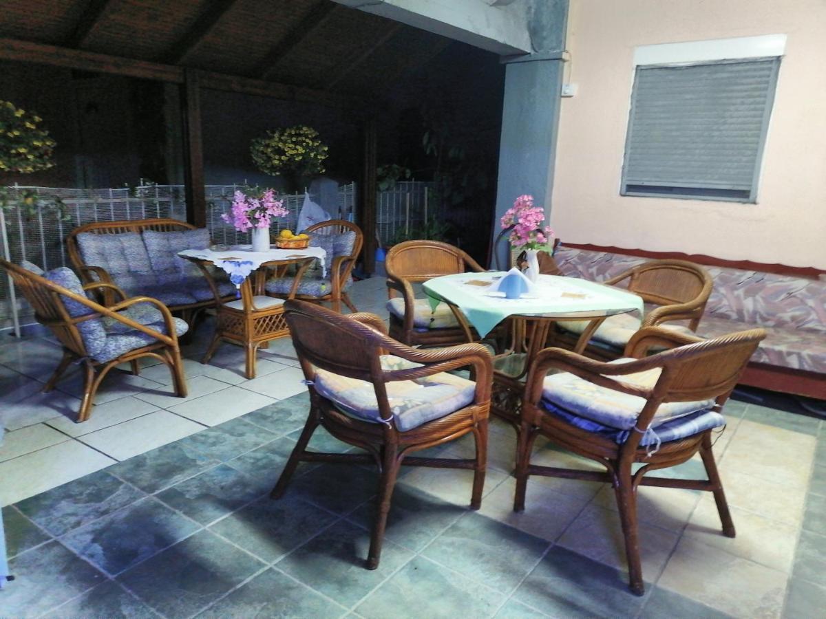 Holiday home Haris *